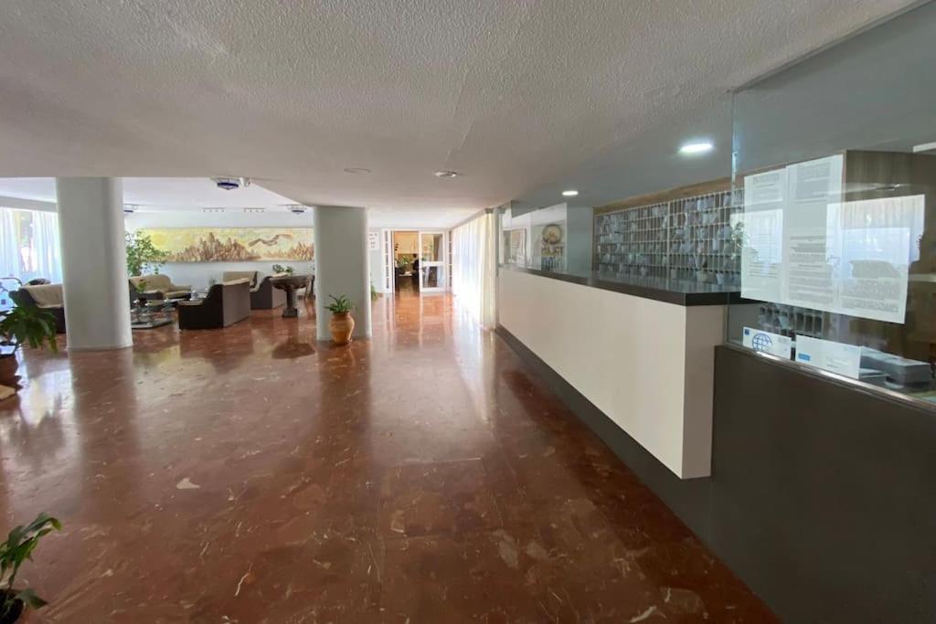 Apt Moderno Con Vistas, Recepcion 24 Hs Y Piscinas Benalmadena Exterior photo